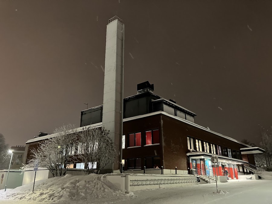 Uimahalli Vesihiisi