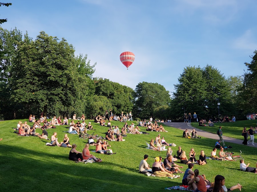 Sinebrychoffinpuiston kahluu-/uima-allas
