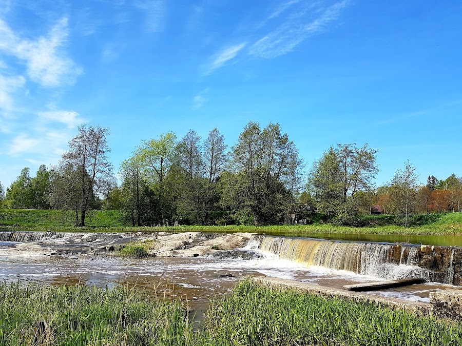Siltamäen aluepuisto/lasten kahluuallas