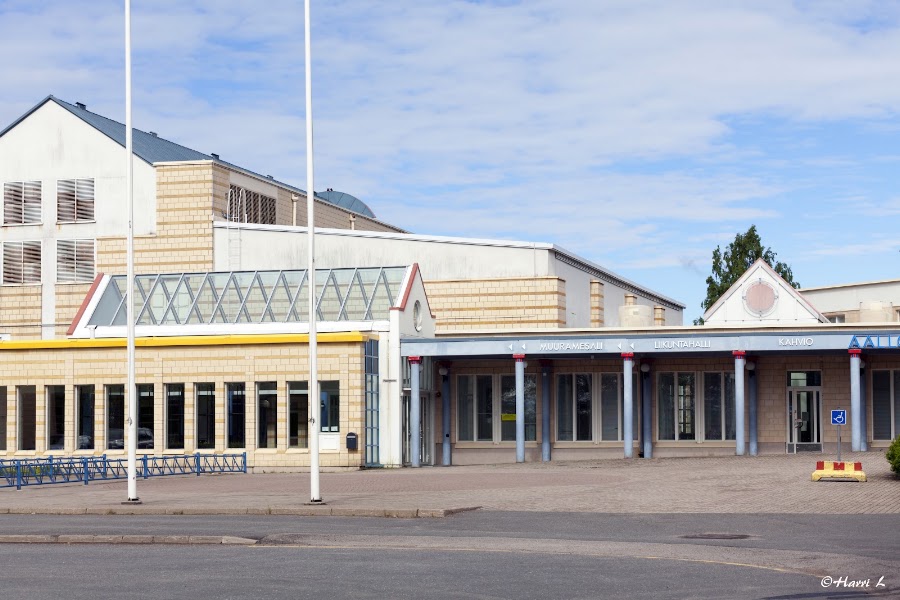 Muuramen uimahalli