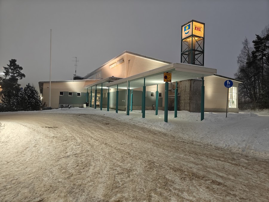 Kirkkonummen uimahalli