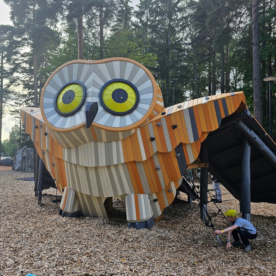Leikkipuisto Mellunmäki / lasten kahluuallas