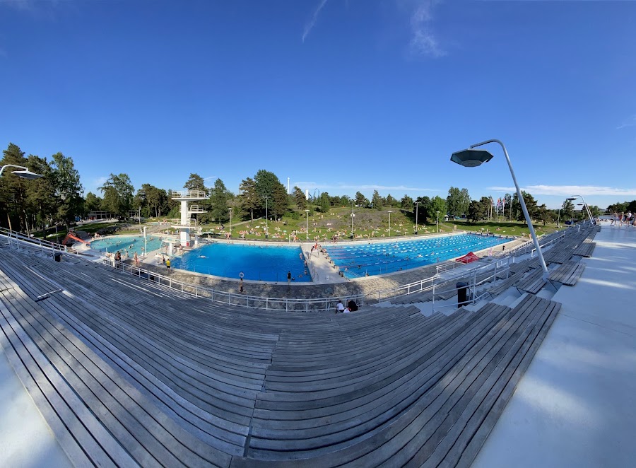 Uimastadion